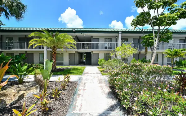 7150 N Tamiami Trail #S-612, SARASOTA, FL 34243