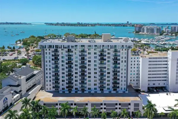 101 S Gulfstream Avenue #15B, SARASOTA, FL 34236