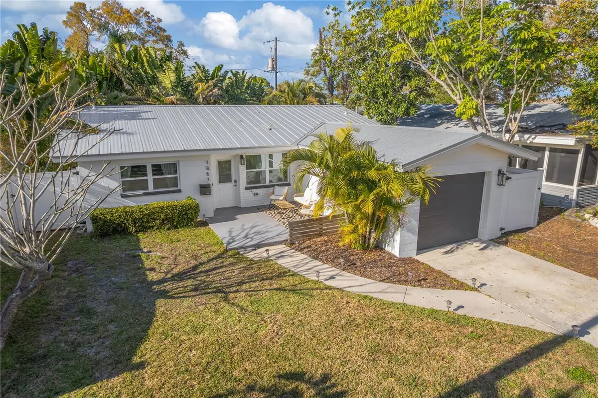 1867 Maryland Avenue Ne, Saint Petersburg, FL 33703 - #1