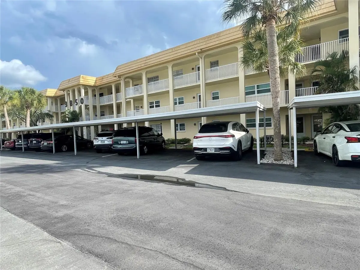 3850 13th Avenue N #212, Saint Petersburg, FL 33713 - #1
