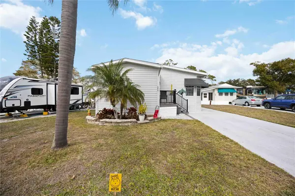 171 Crown Point Drive, NOKOMIS, FL 34275