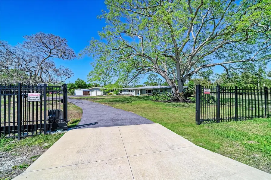 5310 N Tuttle Avenue, Sarasota, FL 34234 - #2