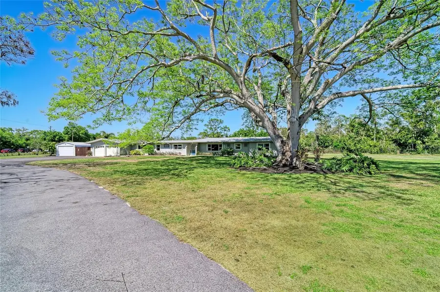 5310 N Tuttle Avenue, Sarasota, FL 34234 - #3