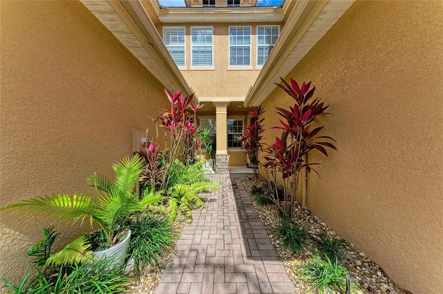 8160 Villa Grande Ct, Sarasota, FL 34243 - #3