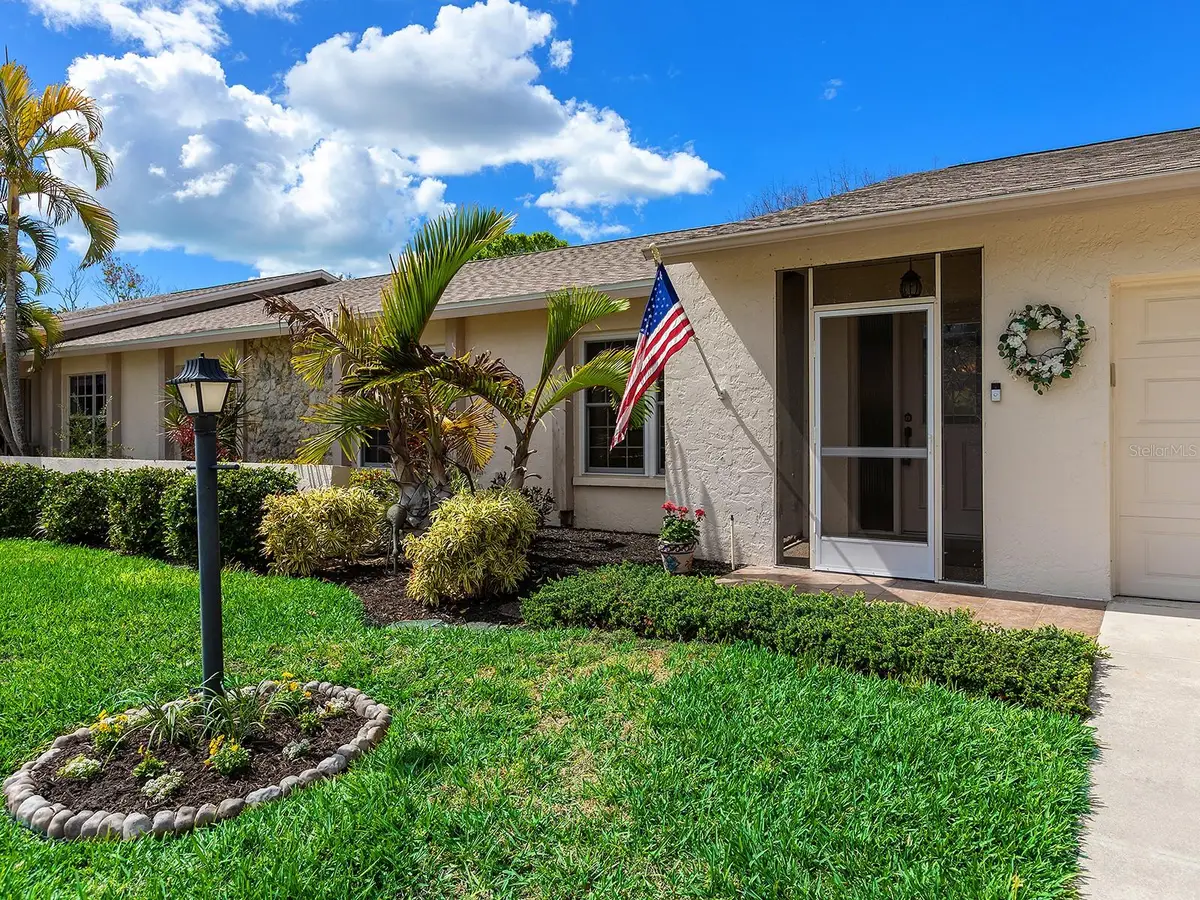 4266 Oakhurst Circle E #3060, Sarasota, FL 34233 - #1