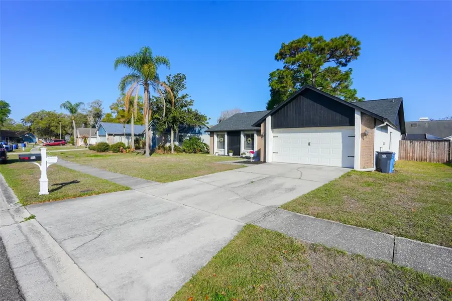 4136 Spring Way Cir, Valrico, FL 33596 - #2