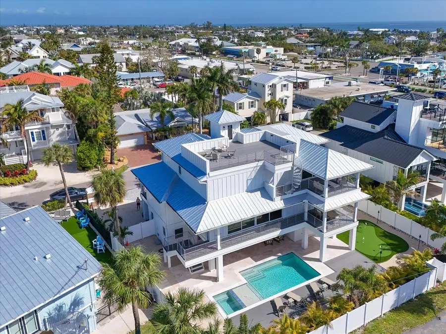 303 55th Street, Holmes Beach, FL 34217 - #3