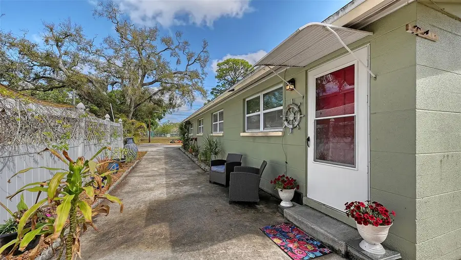 1860 7th Street, Sarasota, FL 34236 - #2