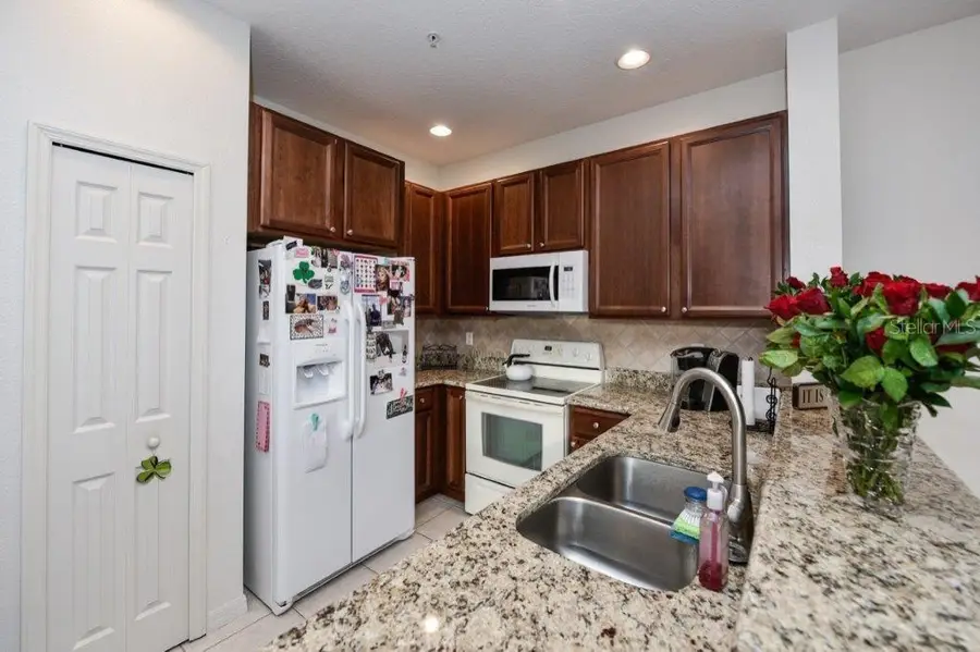 4211 Via Piedra Circle #8-203, Sarasota, FL 34233 - #3