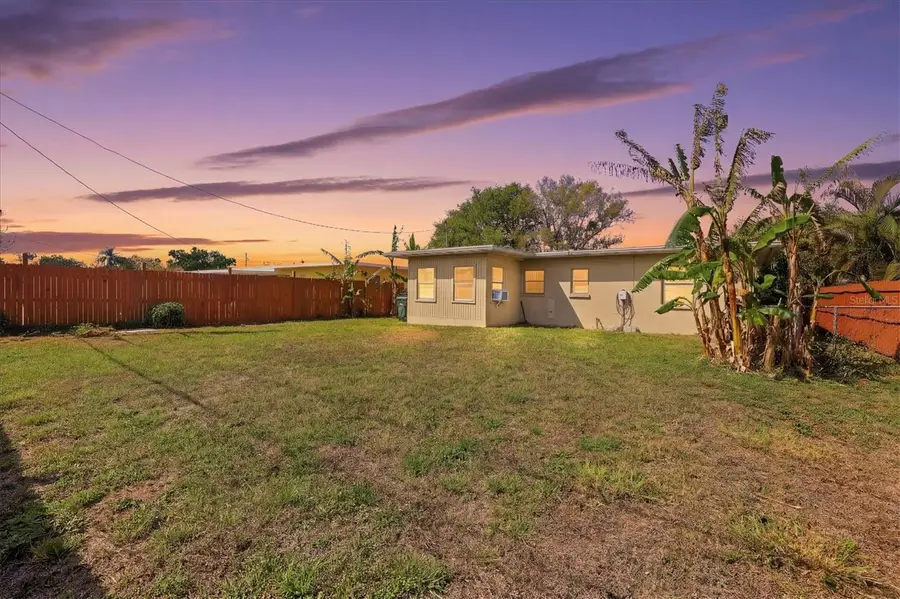 5919 Richard Place, Sarasota, FL 34231 - #3