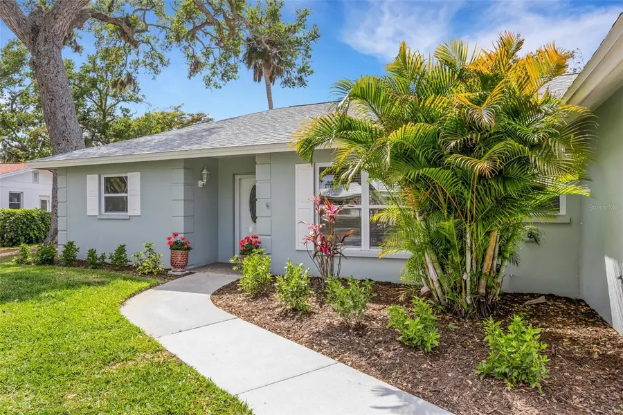 3016 Chase Circle, Sarasota, FL 34231 - #2