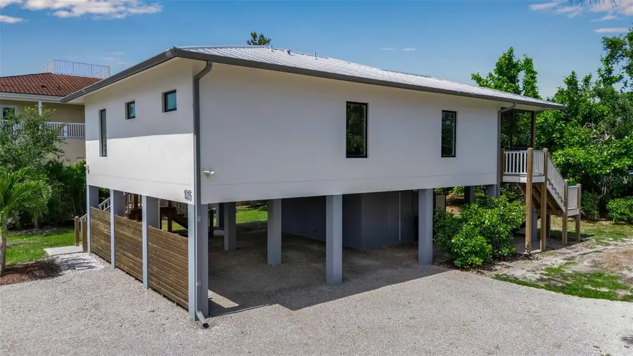 105 Shore Road, Nokomis, FL 34275 - #3