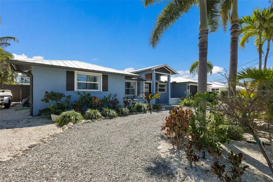 517 70th Street, Holmes Beach, FL 34217 - #3