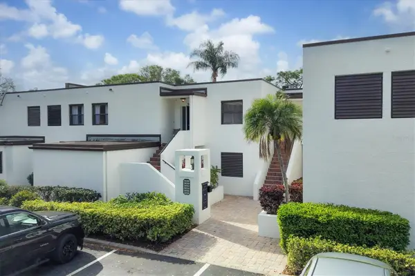 5058 Marsh Field Road #8, SARASOTA, FL 34235