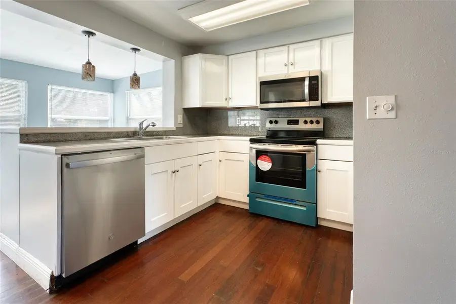 5323 22nd Street W, Bradenton, FL 34207 - #2