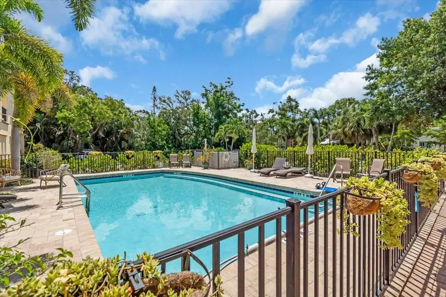 1685 Laurel Street #4, Sarasota, FL 34236 - #2