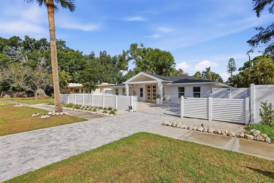 2473 Ringling Boulevard, Sarasota, FL 34237 - #3