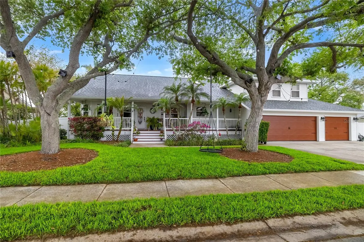 1517 43rd Ave Drive W, Palmetto, FL 34221 - #1