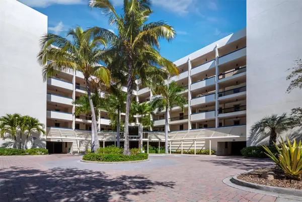 2020 Harbourside Drive #417, LONGBOAT KEY, FL 34228