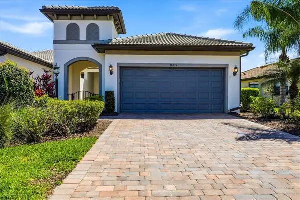 17039 Hampton Falls Terrace, BRADENTON, FL 34202