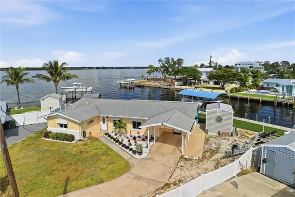 211 21st Street Ne, BRADENTON, FL 34208