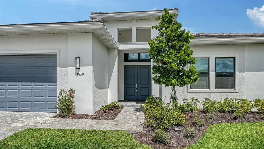8950 Baroque Terrace, Sarasota, FL 34240 - #2