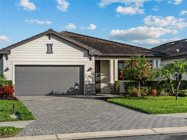 15885 Islandwalk Avenue, BRADENTON, FL 34211