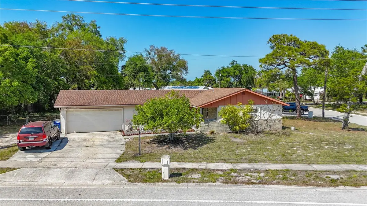 6508 1st Avenue W, Bradenton, FL 34209 - #1