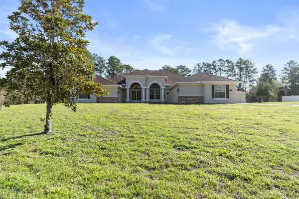 10130 Lazy Days Court, WEEKI WACHEE, FL 34613