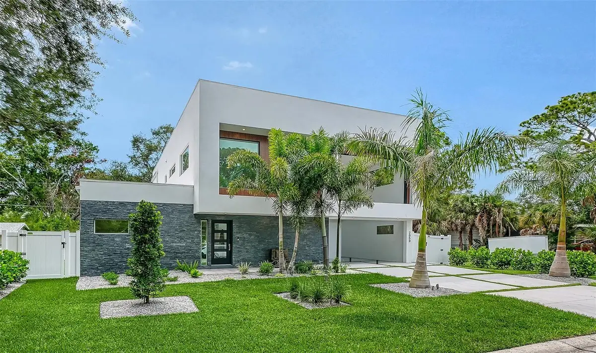 2050 Euclid Terrace, Sarasota, FL 34239 - #1