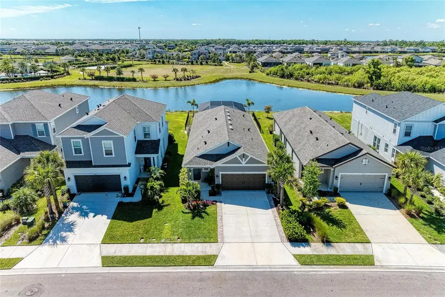 4253 Pond Brook Court, Bradenton, FL 34211 - #2