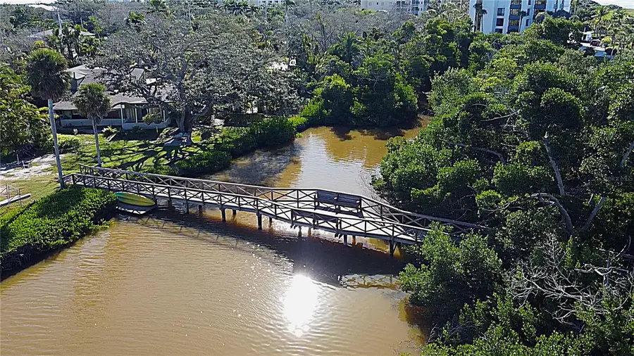 8534 Heron Lagoon Circle, Sarasota, FL 34242 - #3