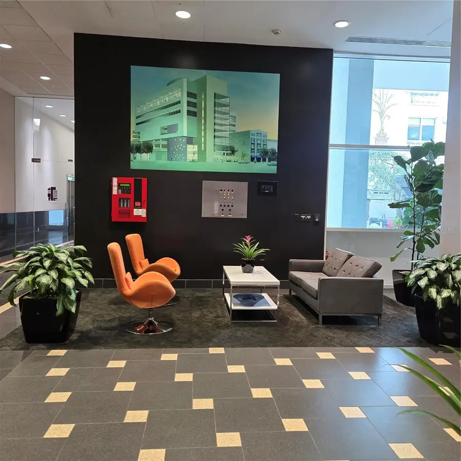 1990 Main Street #4, Sarasota, FL 34236 - #3