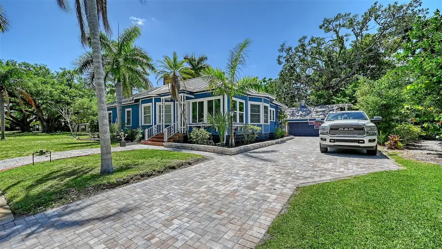 204 24th Street W, Bradenton, FL 34205 - #3