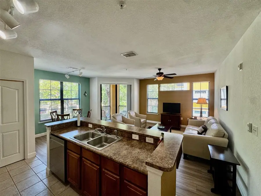 8341 38th Street Circle E #201, Sarasota, FL 34243 - #3