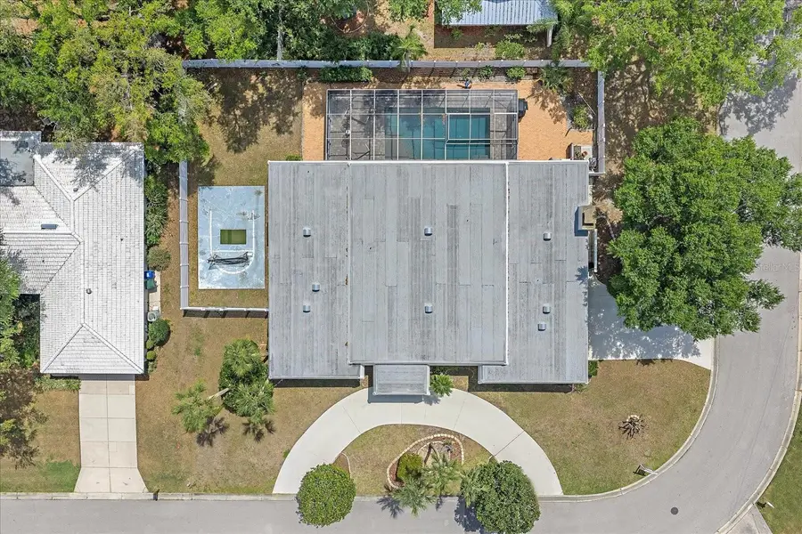 1734 Riviera Circle, Sarasota, FL 34232 - #3