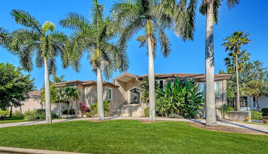 3610 Bayou Circle, Longboat Key, FL 34228 - #2