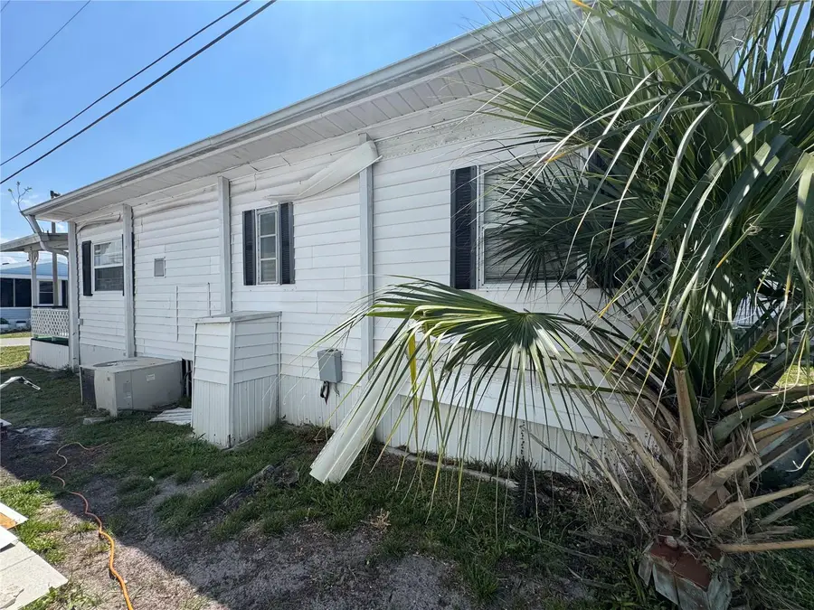 2049 Champion Street, Sarasota, FL 34231 - #3