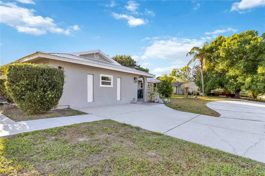 2380 Lockwood Meadows Way, Sarasota, FL 34234 - #2