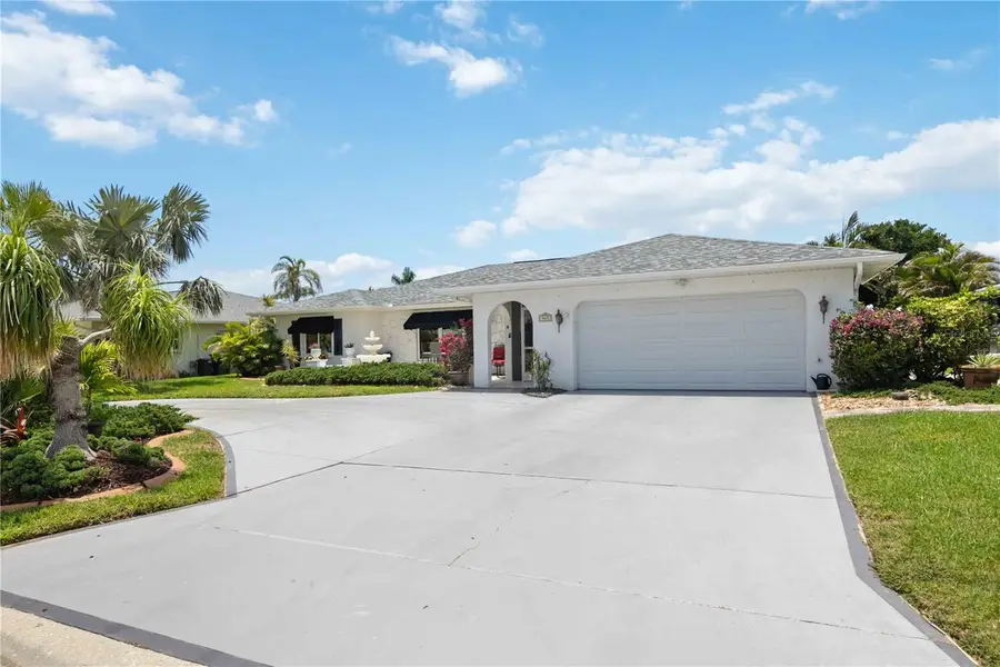965 E Gondola Drive, Venice, FL 34293 - #2