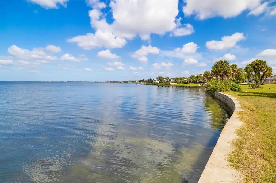 8284 Longbay Boulevard, Sarasota, FL 34243 - #3