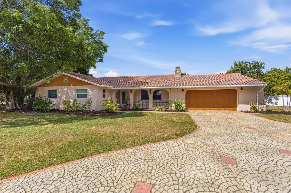 6904 Pennsylvania Avenue, Sarasota, FL 34243 - #1