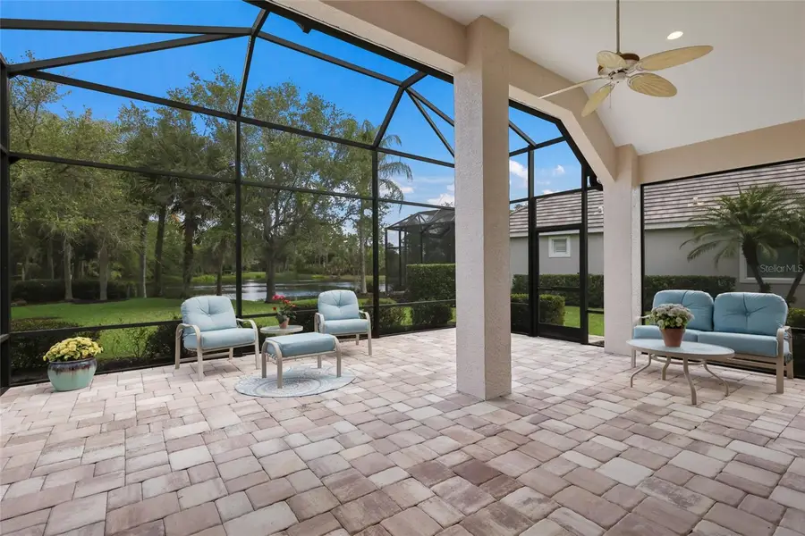 11709 Strandhill Court, Lakewood Ranch, FL 34202 - #2