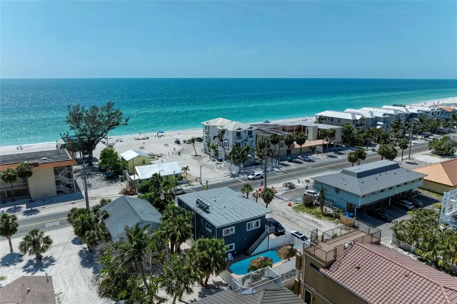 101 25th Street N #1, Bradenton Beach, FL 34217 - #3