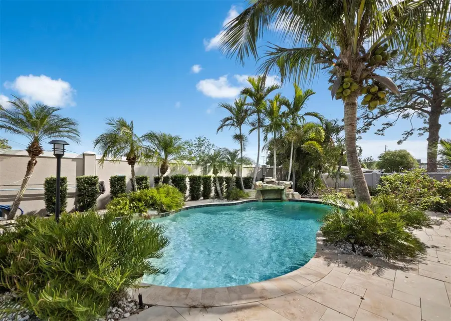 5618 Britannia Drive, Sarasota, FL 34231 - #3