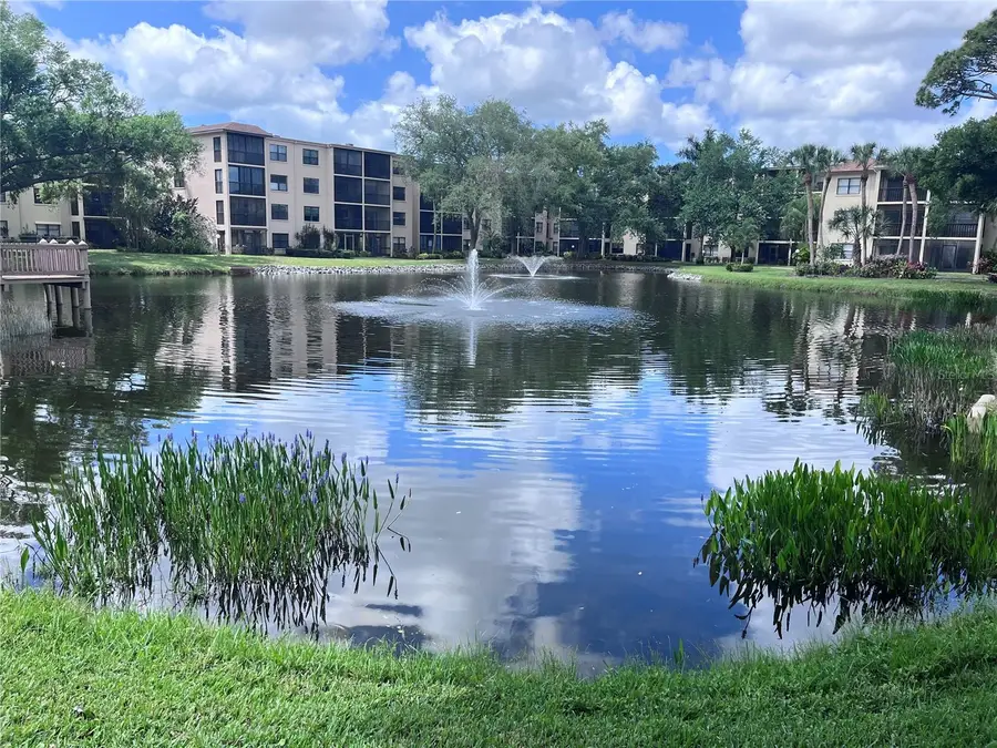 315 30th Avenue W #B203, Bradenton, FL 34205 - #2