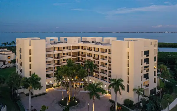 1932 Harbourside Drive #242, LONGBOAT KEY, FL 34228