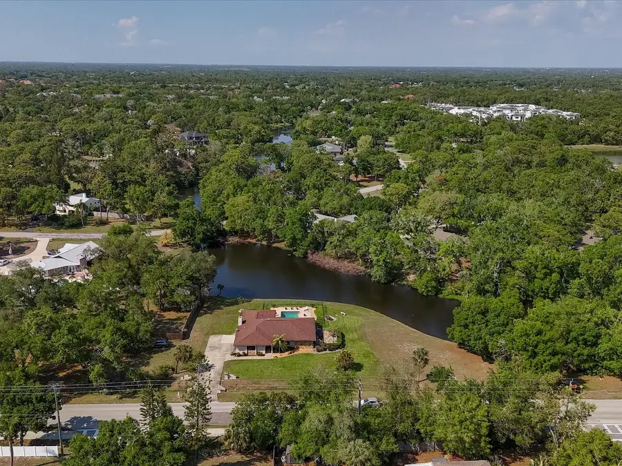 3927 Desoto Road, Sarasota, FL 34235 - #2