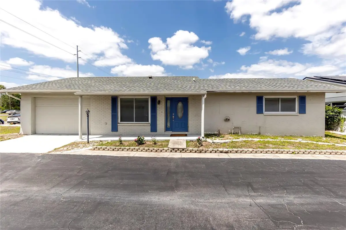 702 Huxley Place, Sun City Center, FL 33573 - #1