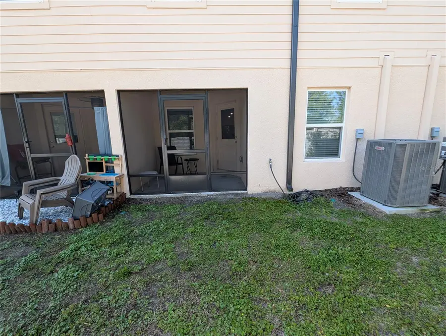 1556 Wynford Circle, Tavares, FL 32778 - #3